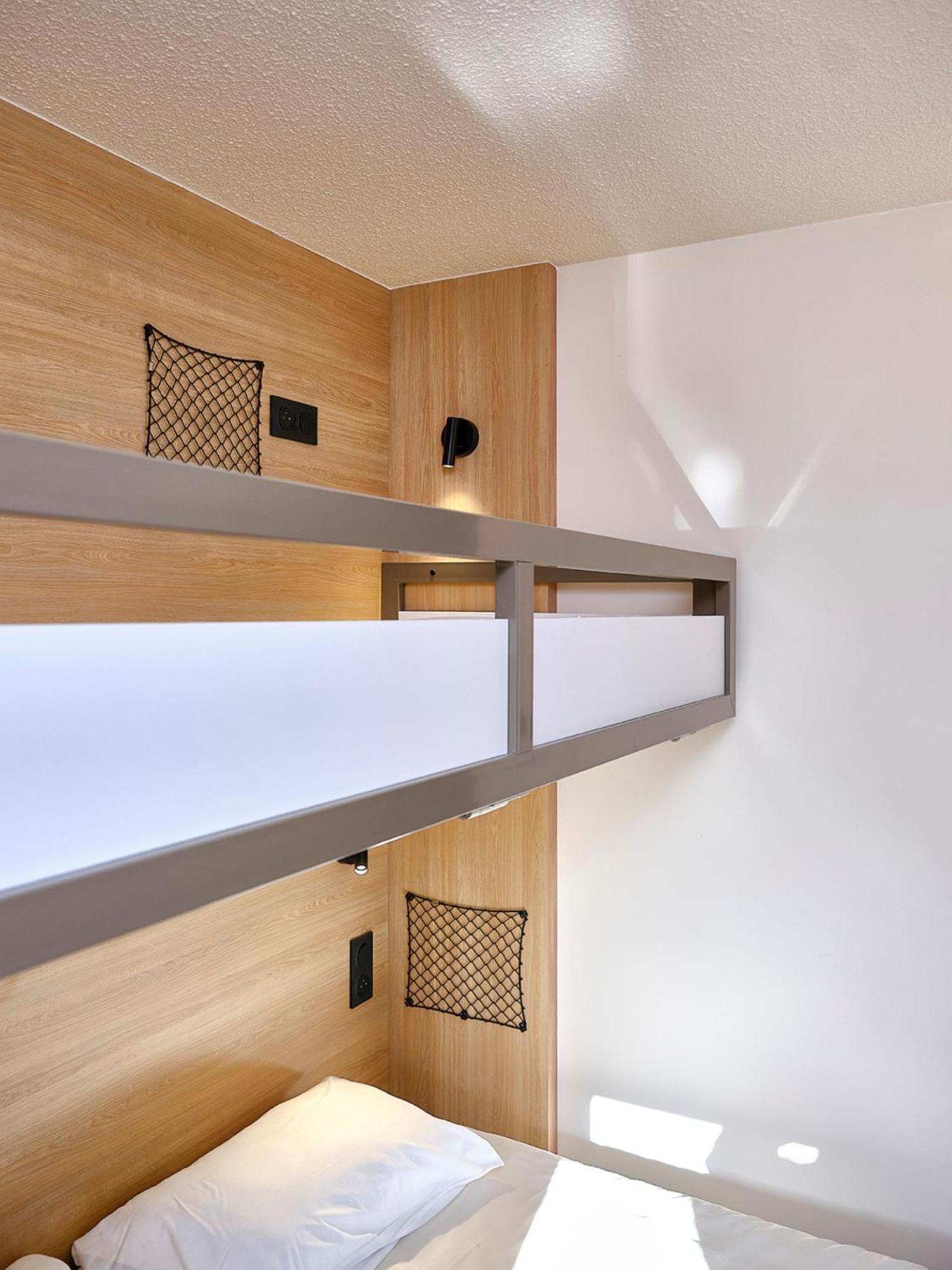 Premiere Classe Annecy Cran-Gevrier Renove En 2025 Экстерьер фото